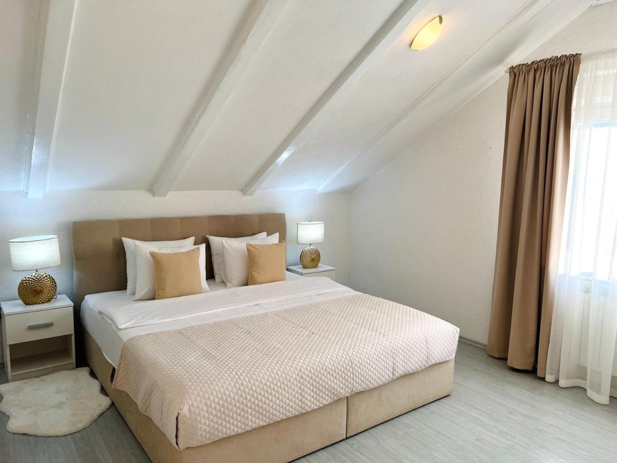 Rooms Mirabella Rakovica Ngoại thất bức ảnh